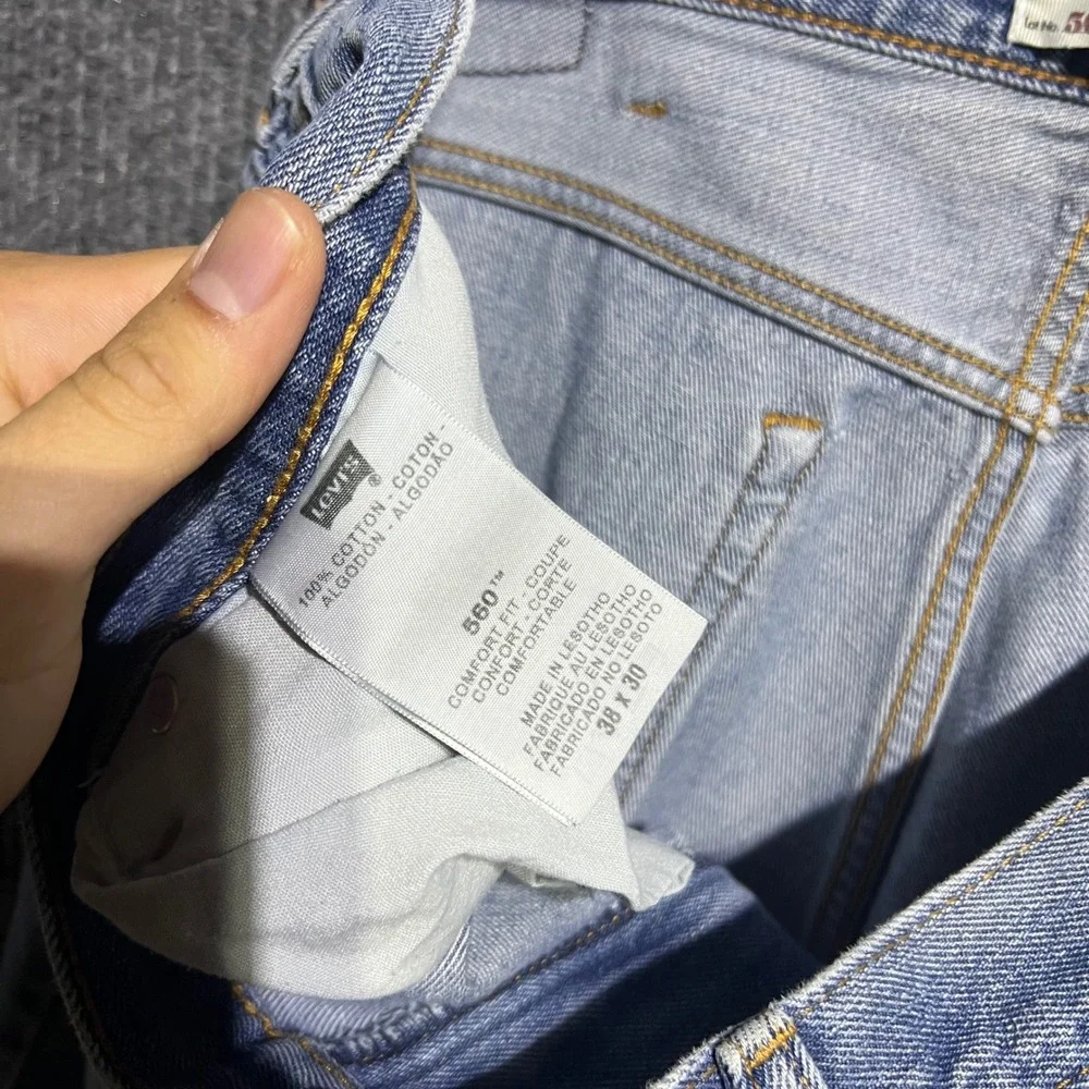 Levis 560 Comfort Fit Jeans Mens 38x30 Blue Baggy Relaxed Tapered Light Wash